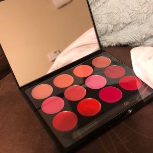 Ish Lip Palette